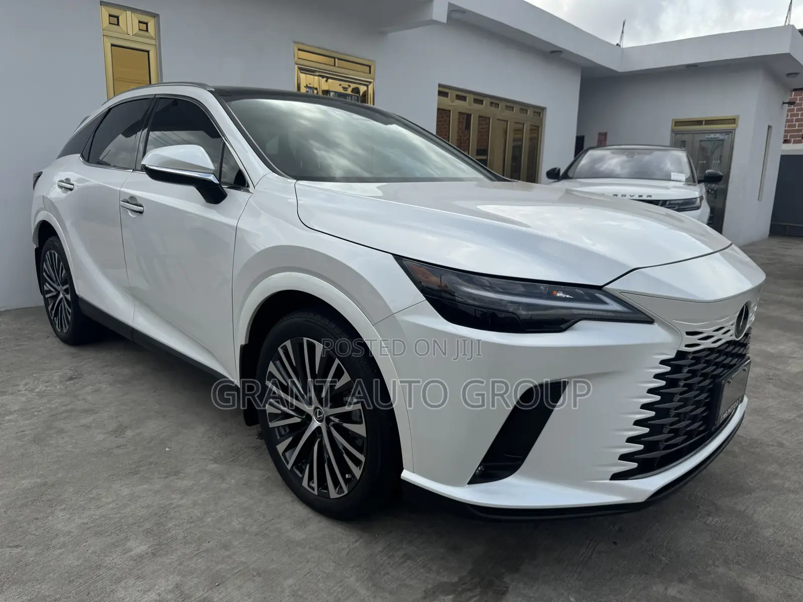 Lexus RX 2023 White