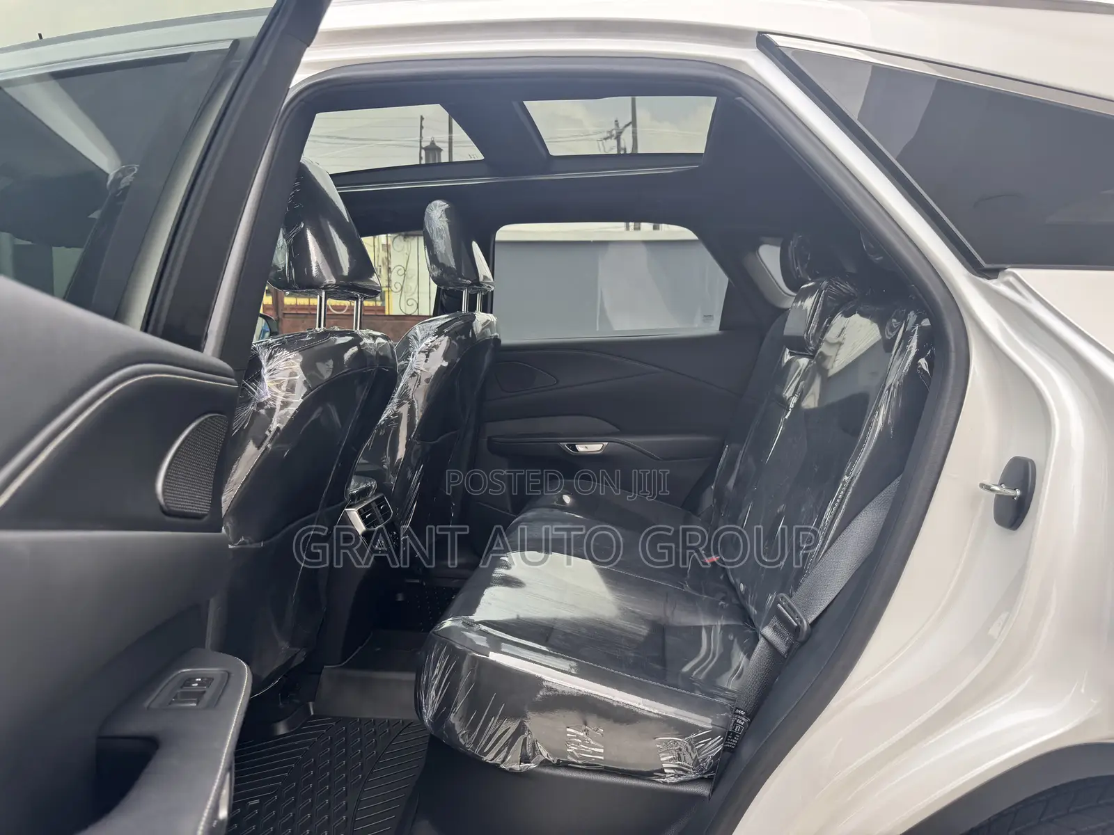 Lexus RX 2023 White