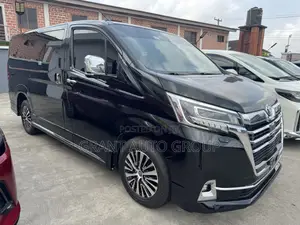 Toyota Granvia 2020 Black