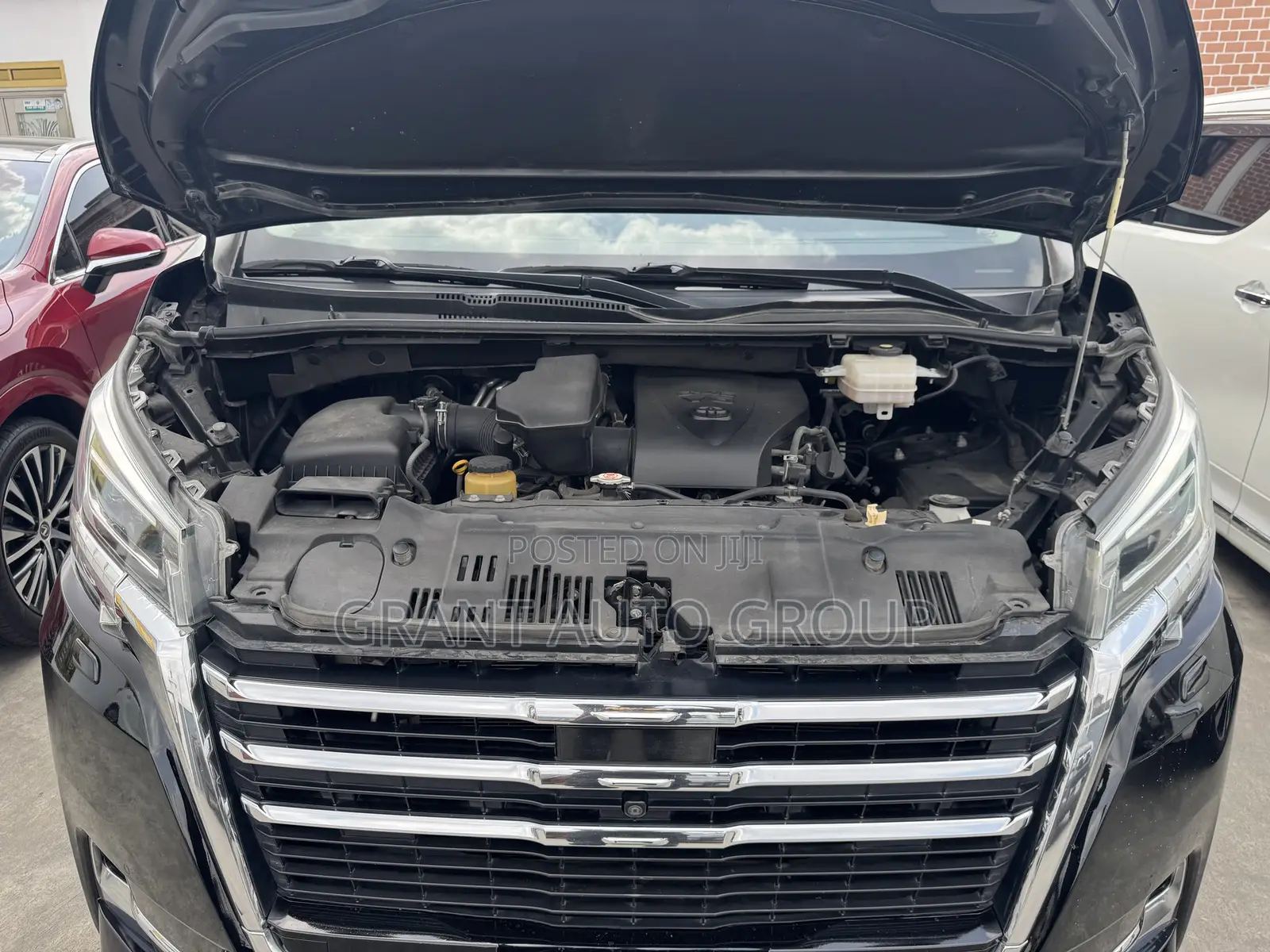 Toyota Granvia 2020 Black