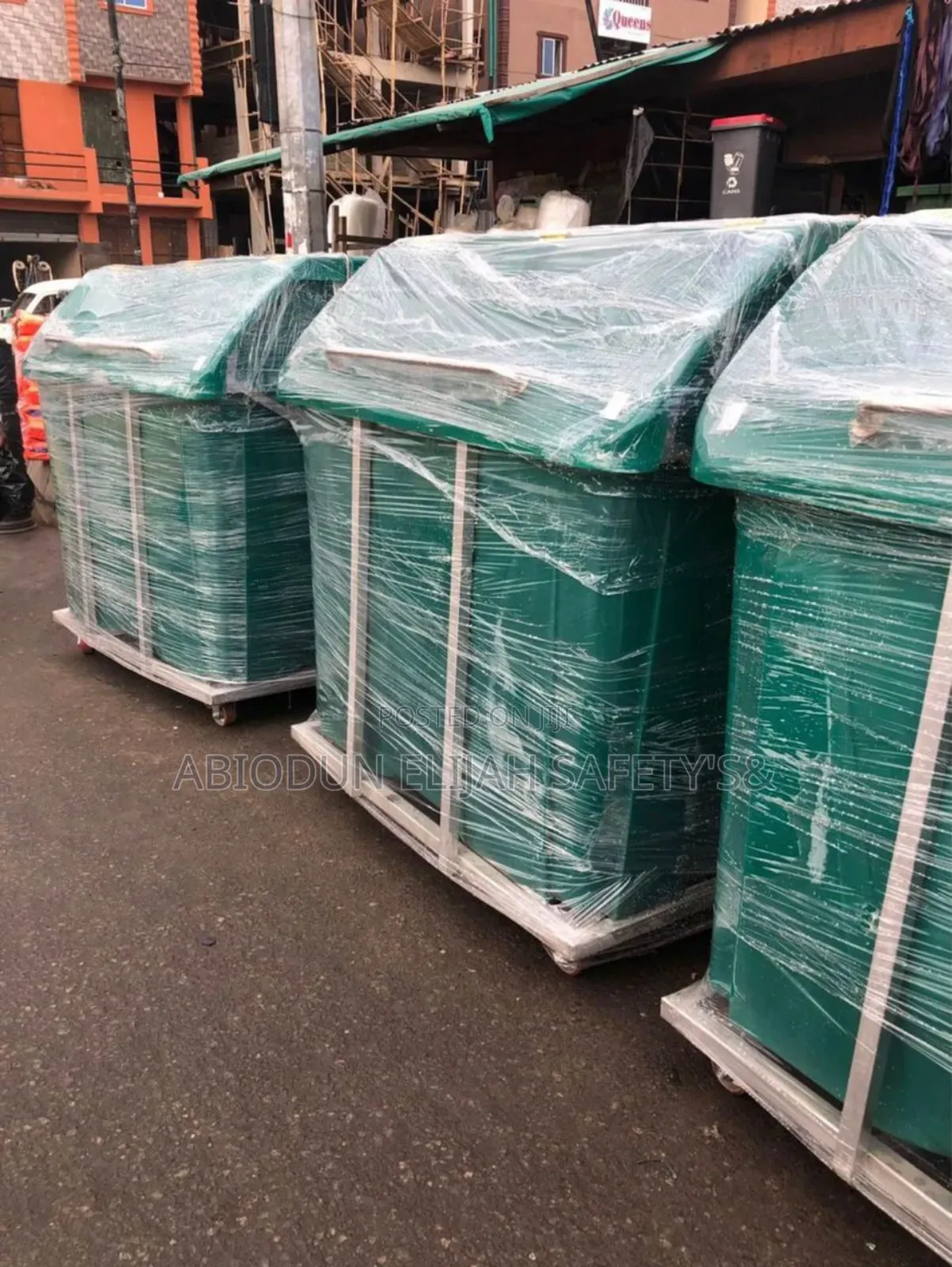 Original Quality 2000 Litres Geepee Dust Bin/Waste Bin