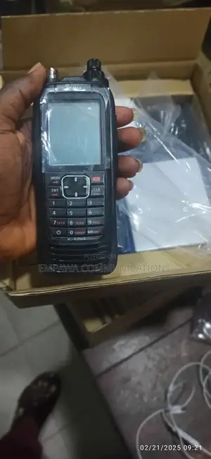 Icom A25ce Radio