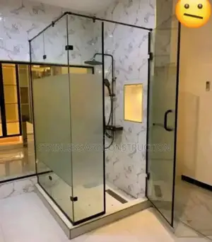 Glassshowercubiclesanctuarylux