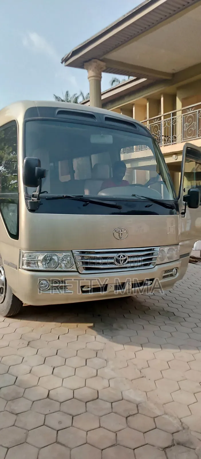 Toyota Coaster 2014 Beige