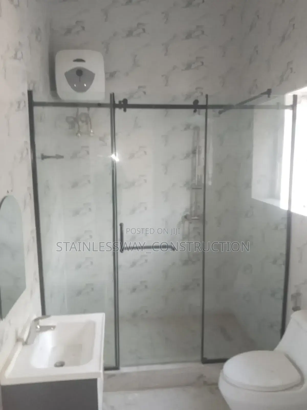 Glassshowercubicleelegance