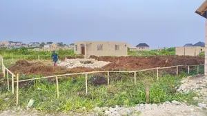 Building Civil Engineer