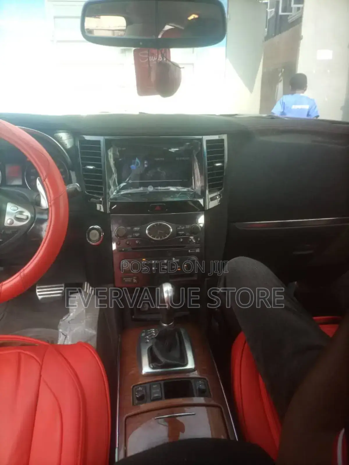Infiniti Fx35 Android Player + Reverse Camera.