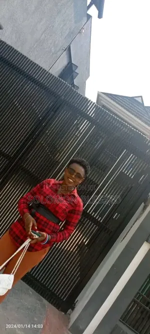 Front Desk Job
