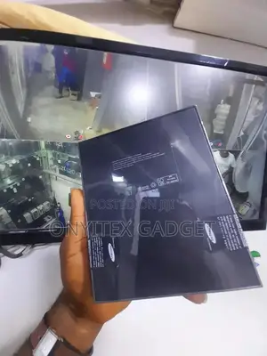 New Samsung Galaxy Z Fold4 256 GB