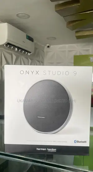 Onyx Studio 9