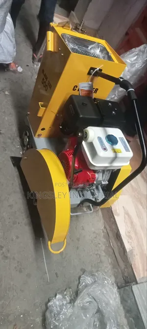 Road Cutting Machine Q-500 18mm Blade Diesel Engine