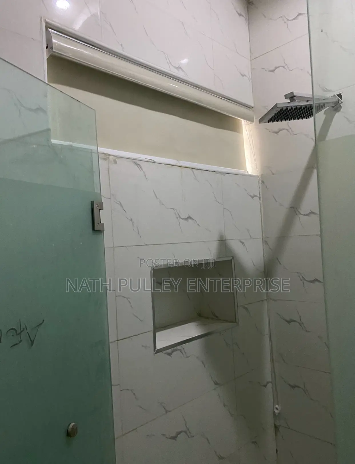 Off-White Automated Roller Blinds(In-to-In)