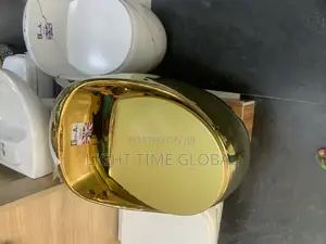 England Gold Inn Tank WC
