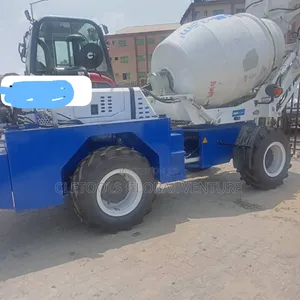 Self Load Concrete Mixer Truck 5.5L