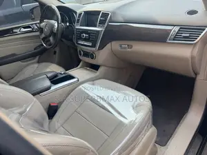 Mercedes-Benz M Class 2015 Black
