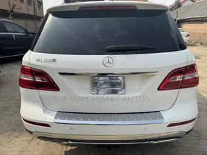 Mercedes-Benz M Class 2014 White