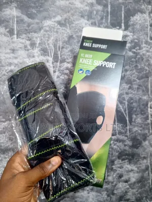 Knee Support Padded Straps