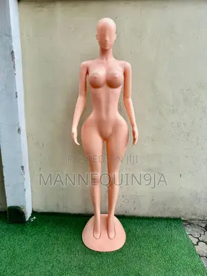 Complete Big Hips Faceless Mannequin
