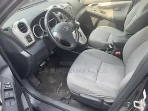 Toyota Matrix 2010 Gray