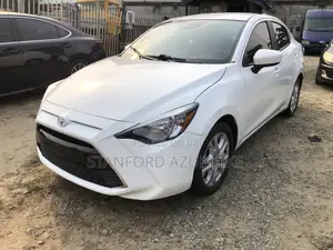 Toyota Yaris 2018 White