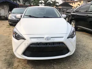 Toyota Yaris 2018 White