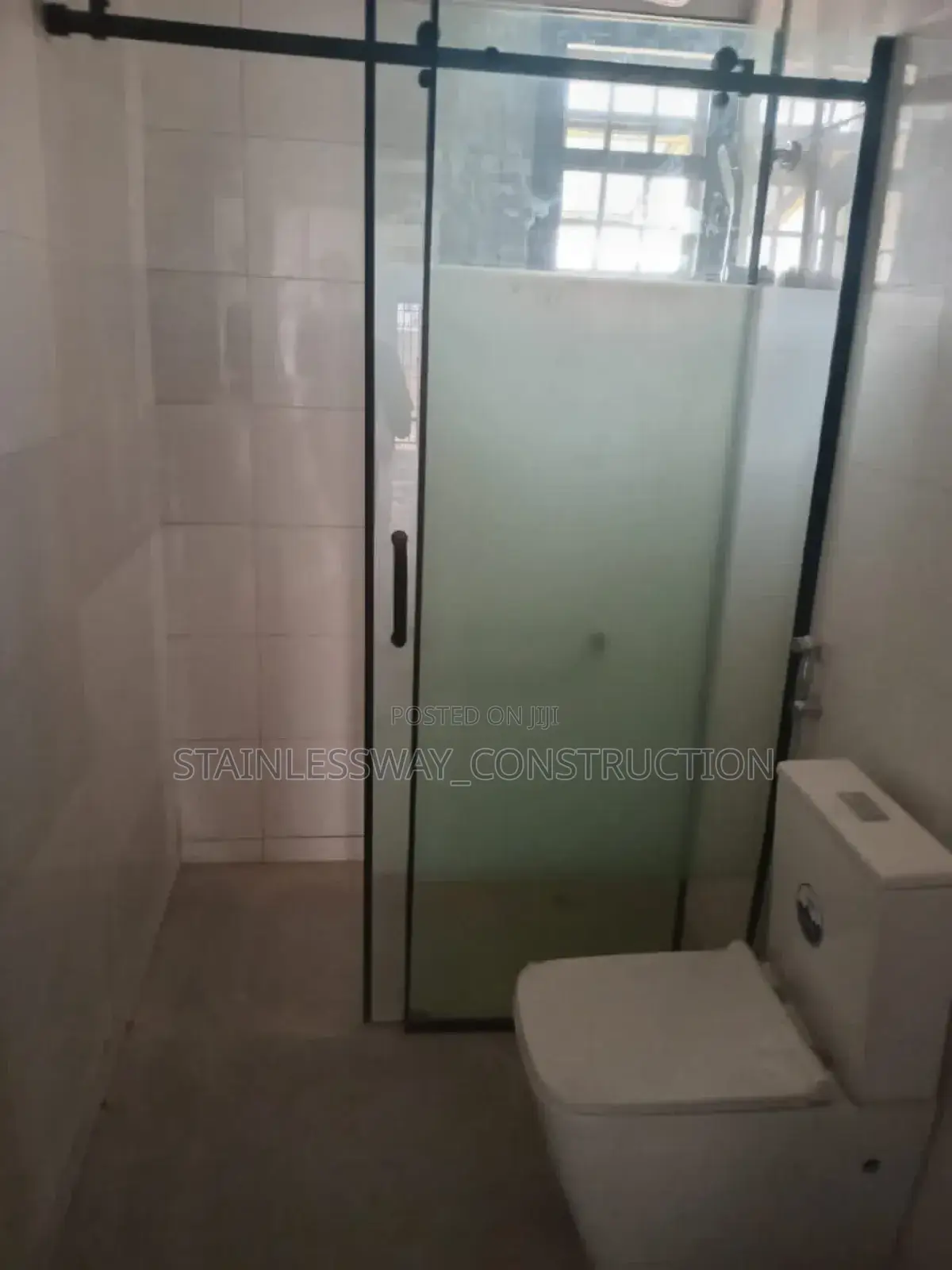 Refreshingshowercubicleexperience