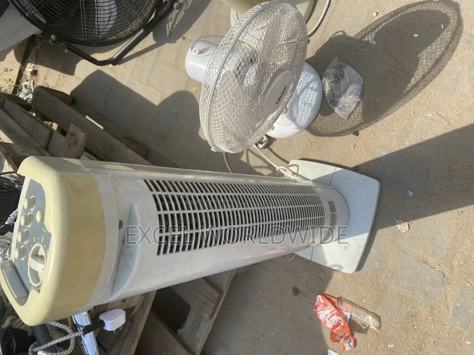 Oscillating Good Wind Tower Fan