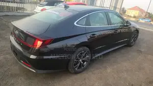 Hyundai Sonata SE 2020 Black
