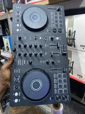 Photo - Dj DDJ-Flx4, a 2-Channel Dj Controller. Key Features
