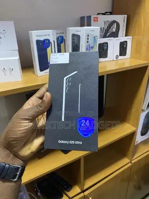 New Samsung Galaxy S25 Ultra 256 GB