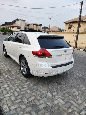 Toyota Venza XLE 4dr Wagon AWD (3.5L 6cyl 6A) 2015 White
