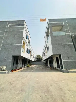 Furnished 3bdrm Duplex in Ilupeju Estate for rent