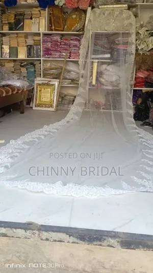 Luxury Cathedral Veil