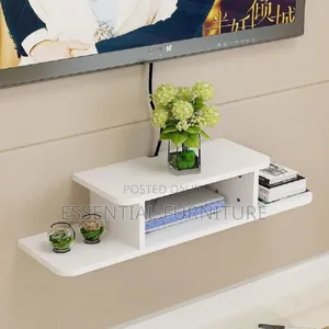 Wall Mounted TV Shelf