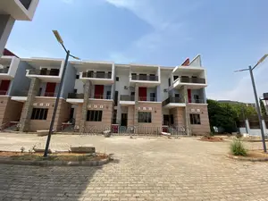 4bdrm Townhouse/Terrace in Katampe Extension for sale