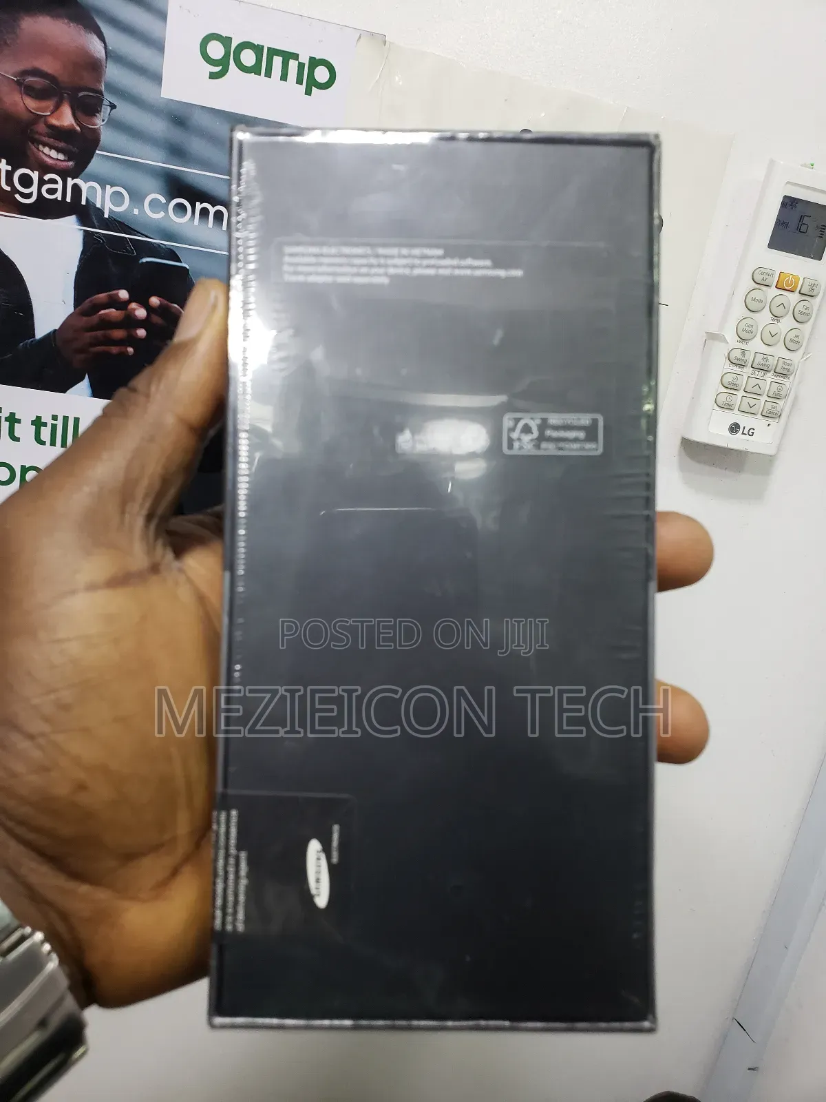 New Samsung Galaxy Z Flip4 128 GB