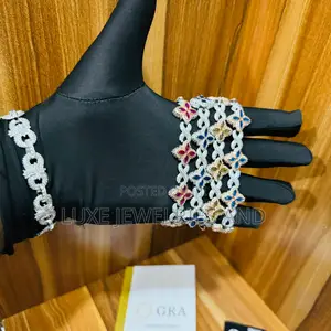 Cz Ice Diamond Hand Bracelet for Men
