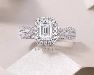 Mossanite Diamond Stone Silver Proposal Ring MD 010 - Silver