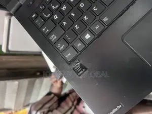 Laptop Toshiba Qosmio X300 4GB Intel Core I3 HDD 500GB