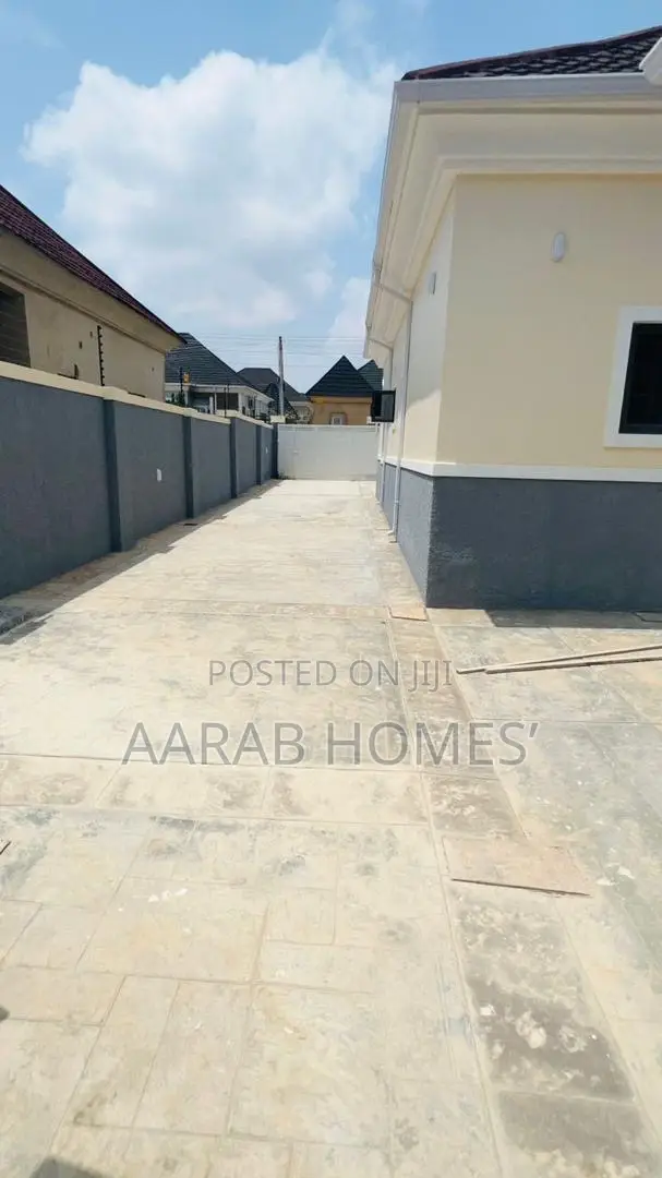 3bdrm Bungalow in Gwarinpa Extension for sale