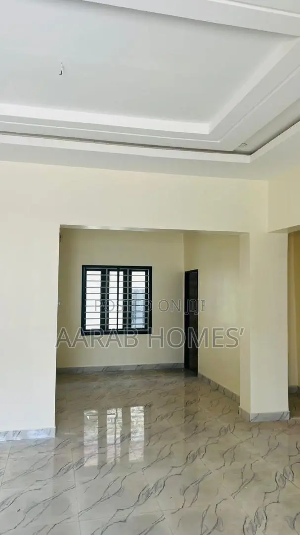3bdrm Bungalow in Gwarinpa Extension for sale