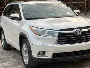 Photo - Toyota Highlander 2014 White