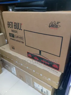 Ben Bull 32" Gaming Monitor