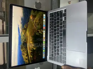 Laptop Apple MacBook Pro 2020 16GB Intel Core i7 SSD 512GB