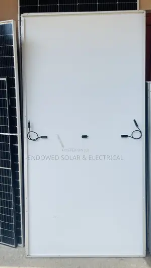 650w Jinko Half Cut Solar Panels