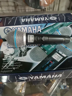 Yamaha Wired Microphone