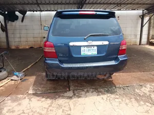 Photo - Toyota Highlander 2004 Blue