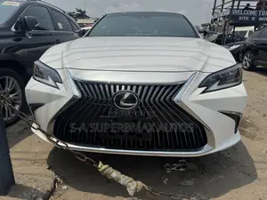 Lexus ES 350 Luxury 2021 White