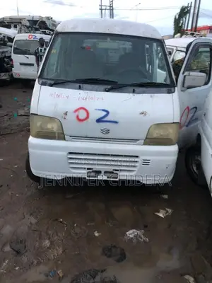 Suzuki Every 2005 White