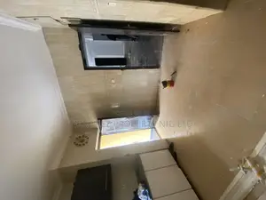 1bdrm Apartment in Chevron for rent
